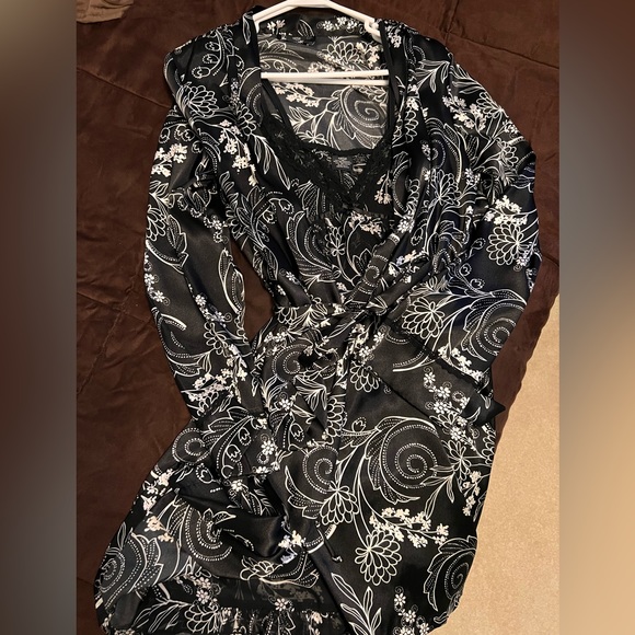 Apt 9 Babydoll Teddy and Robe, size M Black & White - Picture 4 of 13